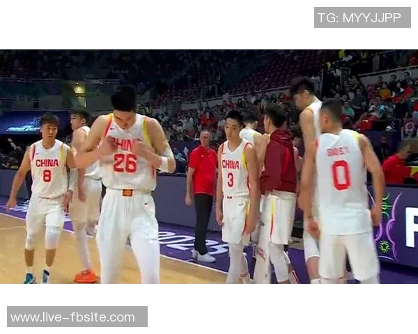 明早无课提前观看王俊杰熬夜为中国男篮加油对战韩国的精彩时刻