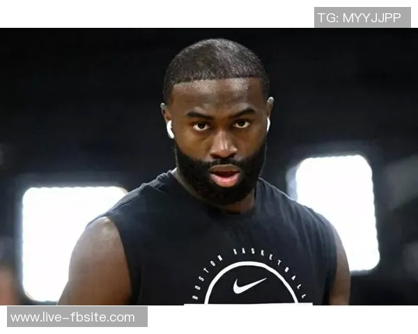 新的受害者曝光杰伦布朗发际线粉再引热议霍兰肩膀黑色伤痕引关注