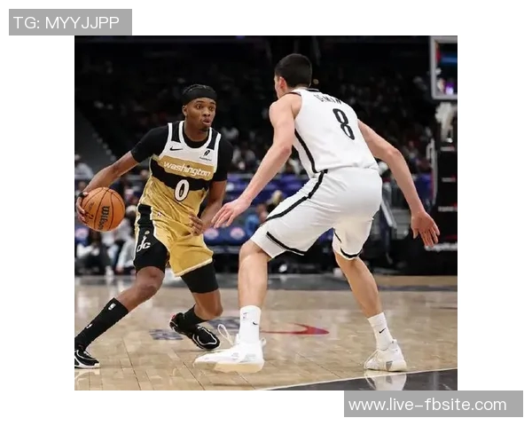 韦德亲临签约仪式李宁品牌韦德之道与篮网新秀杰明达成合作 韦德亲临签约仪式李宁品牌韦德之道与篮网新秀杰明达成合作