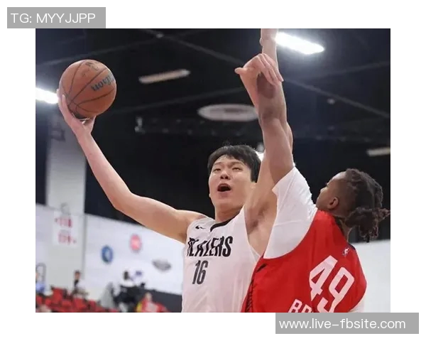 杨瀚森迎来重要挑战尼克斯前场篮板优势为他提供机会 杨瀚森迎来重要挑战尼克斯前场篮板优势为他提供机会