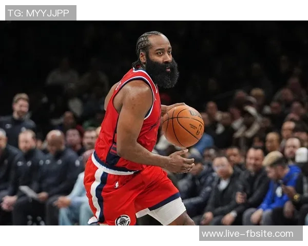 快船明确表态不考虑交易哈登下赛季合同仅1332万受保障